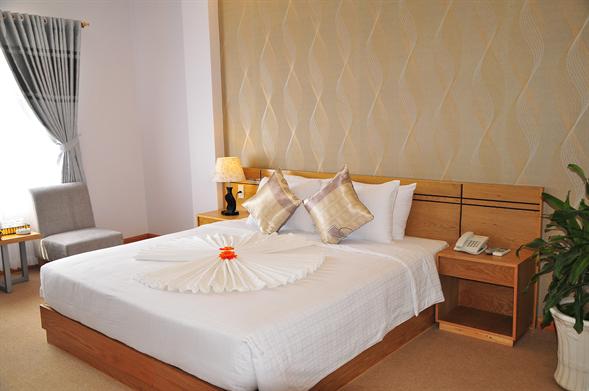 MARITIME HOTEL